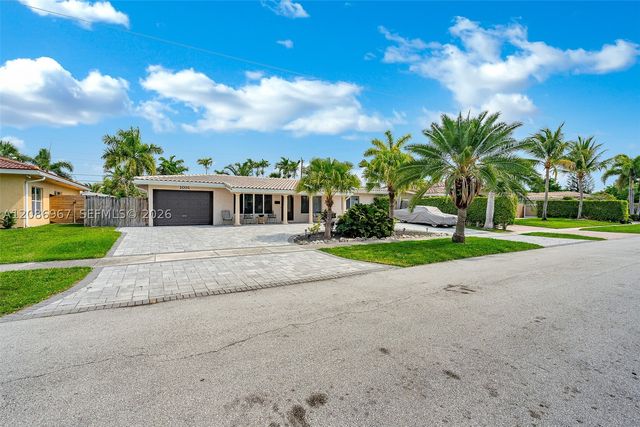 1031 SE 14th Dr, Deerfield Beach, FL 33441