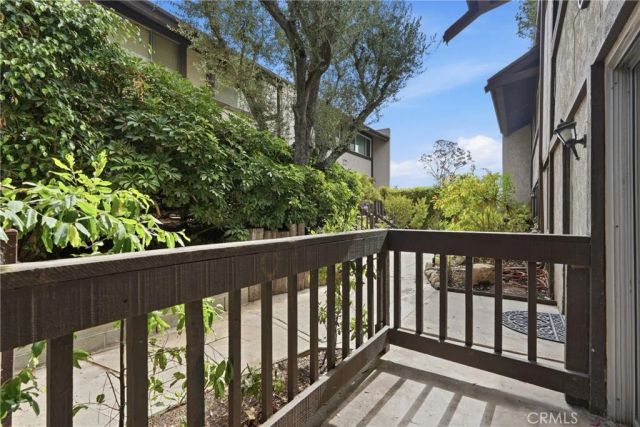 374 S Miraleste 406, San Pedro, CA 90732