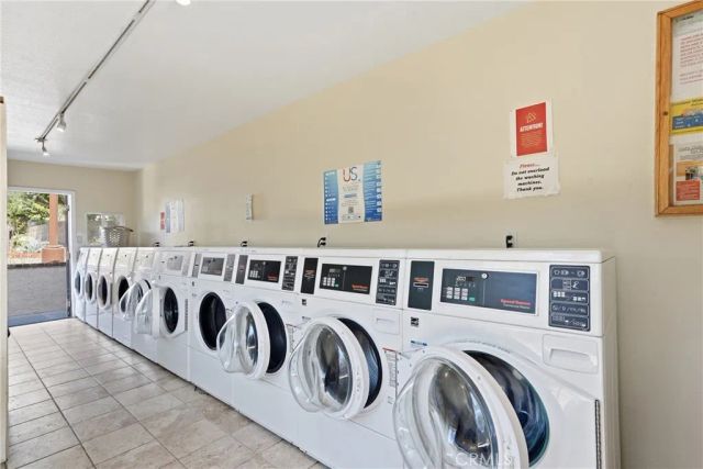 374 S Miraleste 406, San Pedro, CA 90732