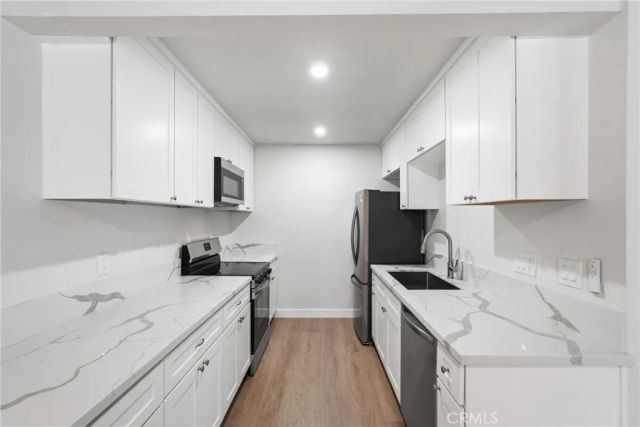 374 S Miraleste 406, San Pedro, CA 90732