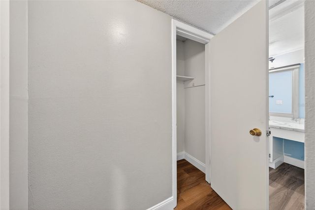 4205 S. SEMORAN BLVD 11, Orlando, FL 32822