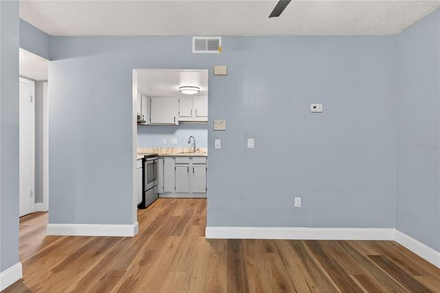 4205 S. SEMORAN BLVD 11, Orlando, FL 32822