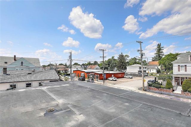 577 Warren Avenue, East Providence, RI 02914