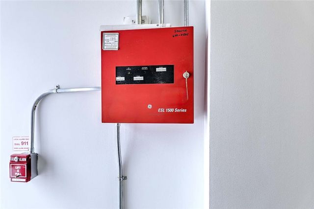 577 Warren Avenue, East Providence, RI 02914