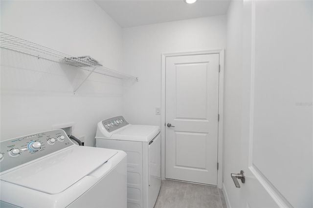 2454 SLIPPERY ROCK STREET, Auburndale, FL 33823