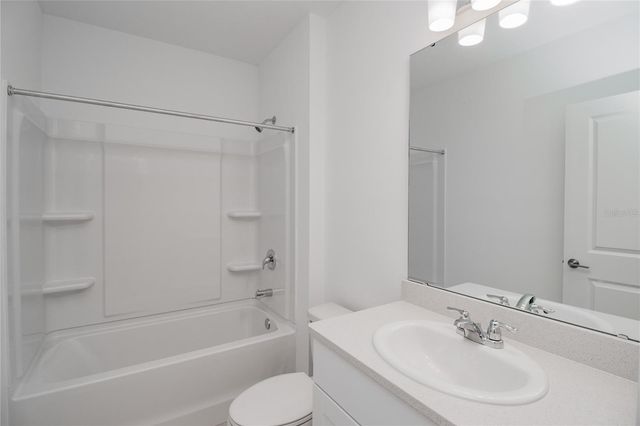 2454 SLIPPERY ROCK STREET, Auburndale, FL 33823