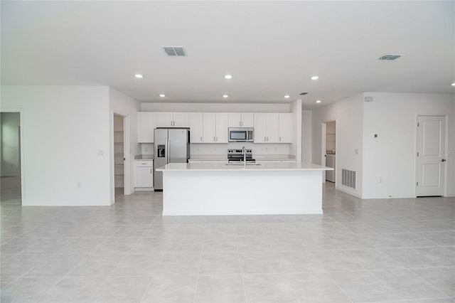 2454 SLIPPERY ROCK STREET, Auburndale, FL 33823