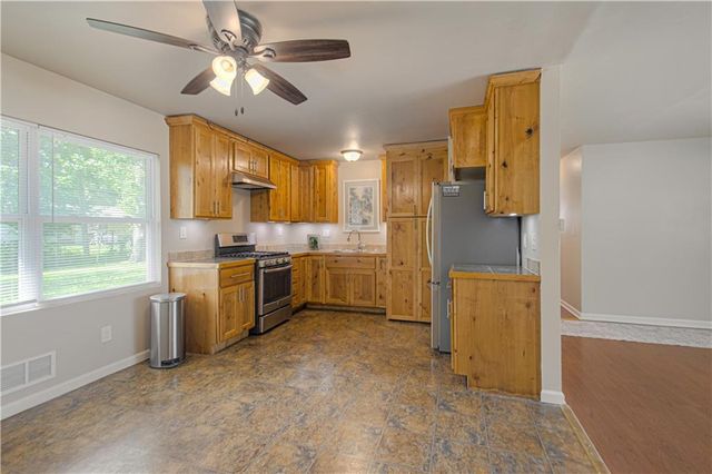 7317 E 109th Street, Kansas City, MO 64134