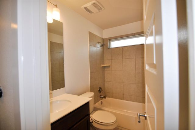1908 Cleese DR 173C, Austin, TX 78741
