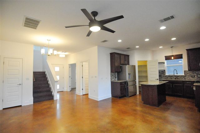 1908 Cleese DR 173C, Austin, TX 78741