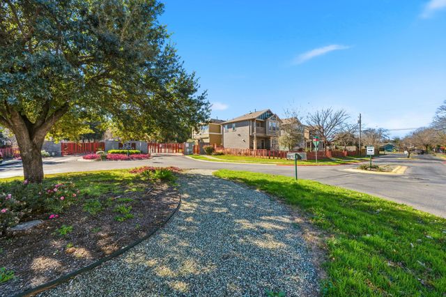 1908 Cleese DR 173C, Austin, TX 78741