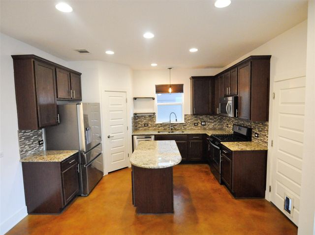 1908 Cleese DR 173C, Austin, TX 78741