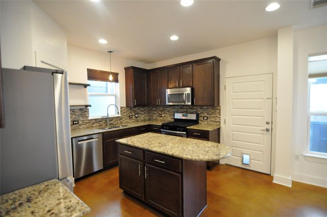 1908 Cleese DR 173C, Austin, TX 78741