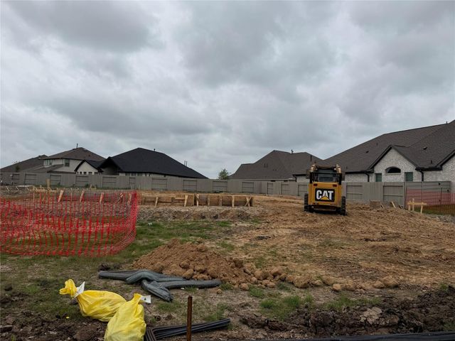 2502 Gleaming Pear Drive, Manvel, TX 77578