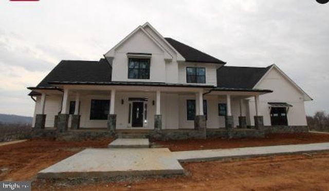 40975 YAKEY, Lovettsville, VA 20180