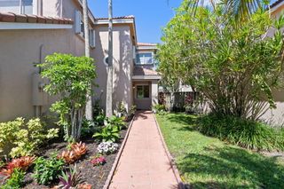 201 NW 101st Avenue, Plantation, FL 33324