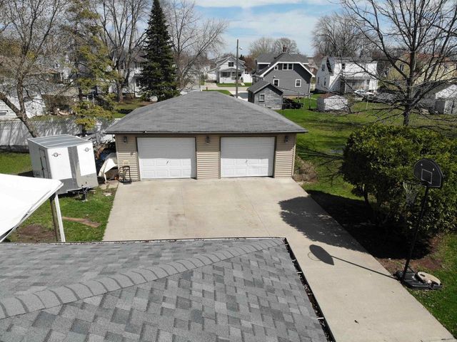 637 STATE STREET, Menasha, WI 54952