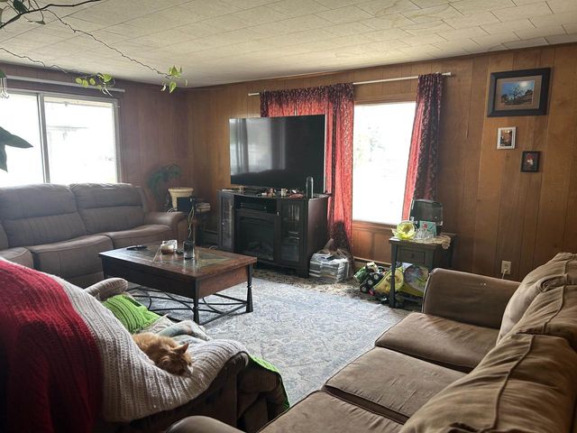 637 STATE STREET, Menasha, WI 54952