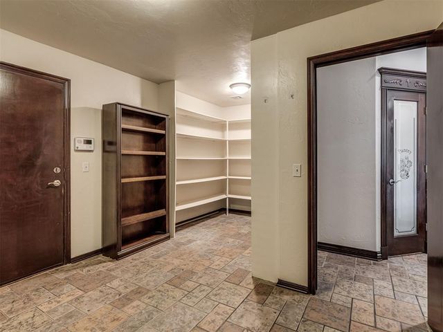 17008 Platinum Lane, Edmond, OK 73012