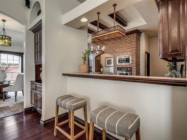 17008 Platinum Lane, Edmond, OK 73012
