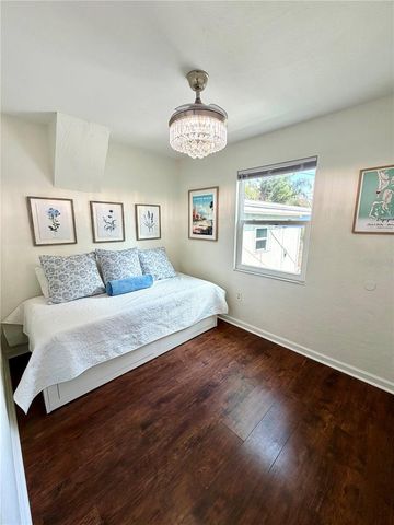 2842 15TH AVENUE N, St Petersburg, FL 33713