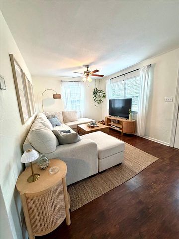 2842 15TH AVENUE N, St Petersburg, FL 33713