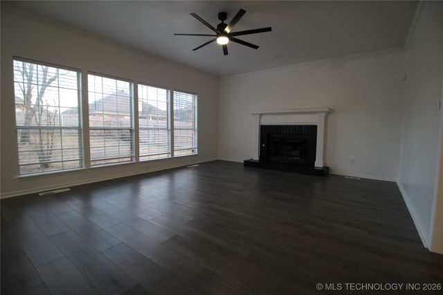 705 N Aster Avenue, Broken Arrow, OK 74012