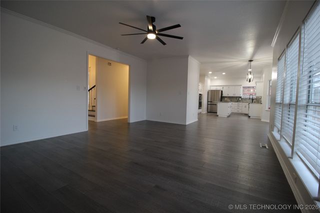 705 N Aster Avenue, Broken Arrow, OK 74012