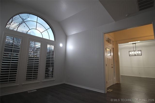 705 N Aster Avenue, Broken Arrow, OK 74012