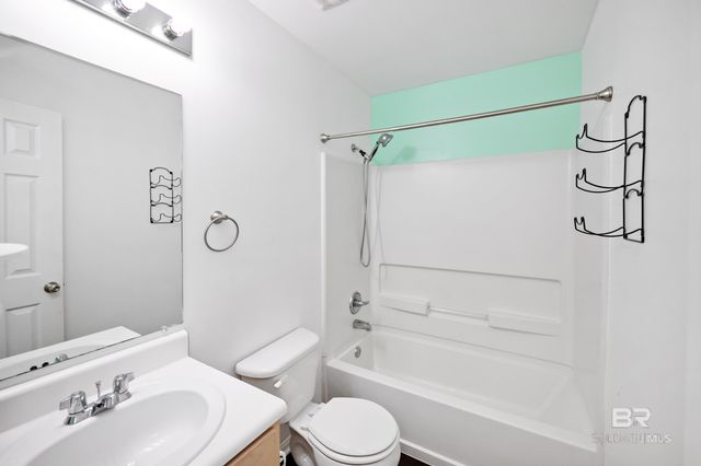 1517 Regency Road 135, Gulf Shores, AL 36542