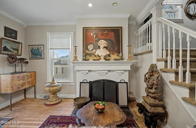 12 The Mall Street, Amsterdam, NY 12010