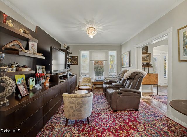 12 The Mall Street, Amsterdam, NY 12010