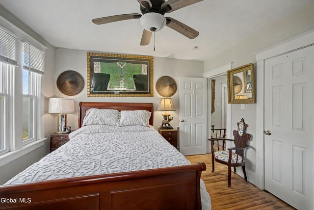 12 The Mall Street, Amsterdam, NY 12010