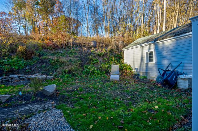 12 The Mall Street, Amsterdam, NY 12010