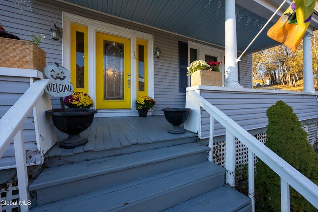 12 The Mall Street, Amsterdam, NY 12010