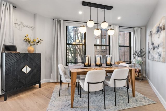 75 Clarendon St 201, Boston, MA 02116