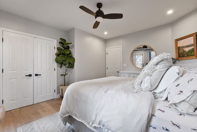 75 Clarendon St 201, Boston, MA 02116