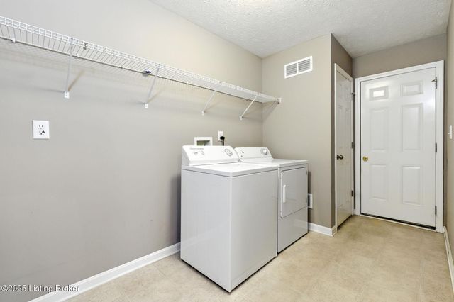 10009 Vista Springs Way, Louisville, KY 40291