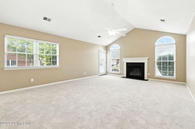 10009 Vista Springs Way, Louisville, KY 40291