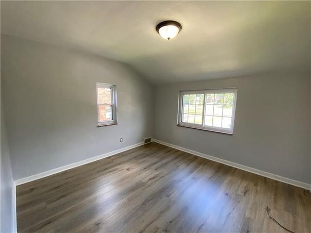 1002 Hartman St, Mckeesport, PA 15132