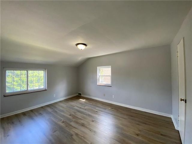 1002 Hartman St, Mckeesport, PA 15132