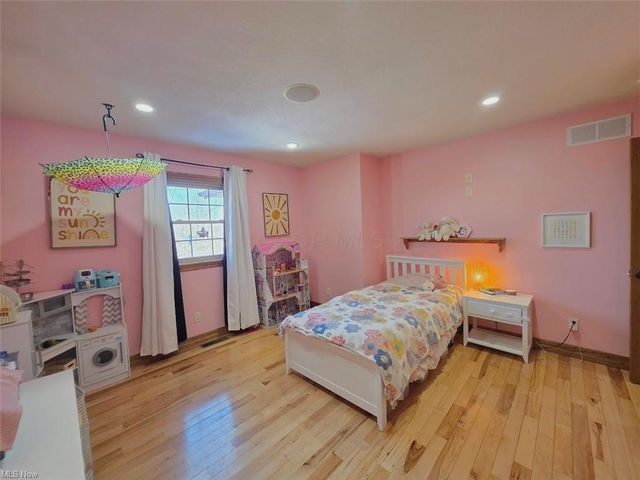 10133 Fishel Street, Pleasant City, OH 43772