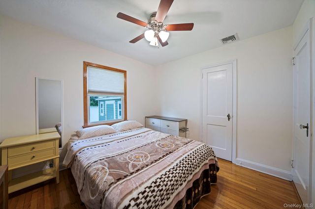 1905 Park Avenue, East Meadow, NY 11554