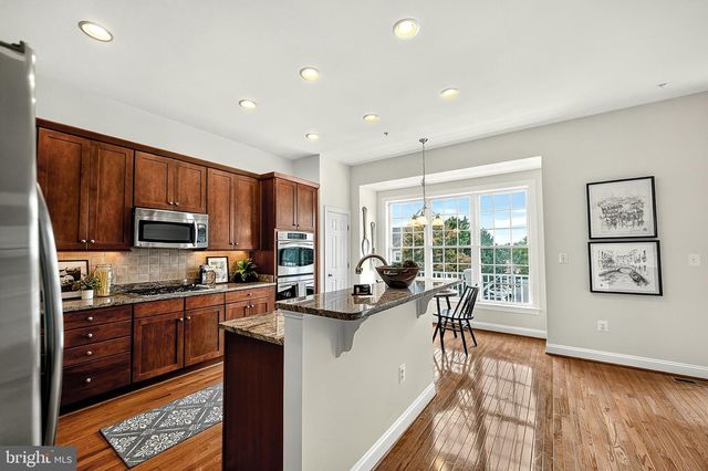 3534 GODDARD WAY, Alexandria, VA 22304