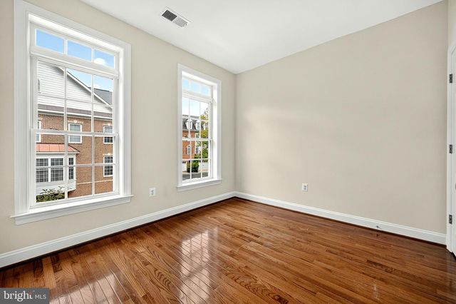 3534 GODDARD WAY, Alexandria, VA 22304