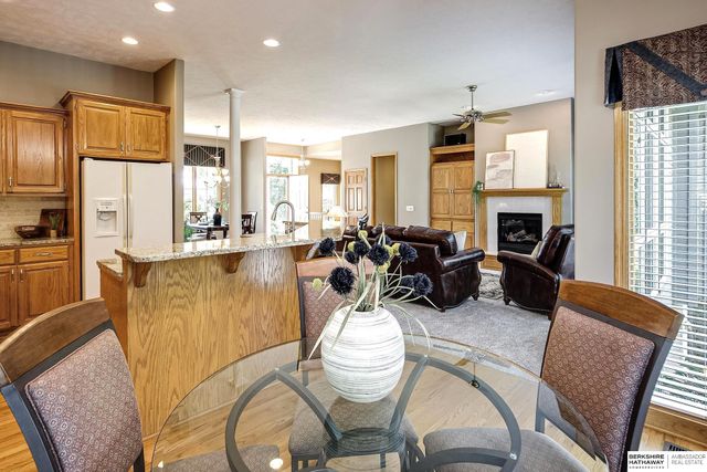 5602 N 163rd Street, Omaha, NE 68116