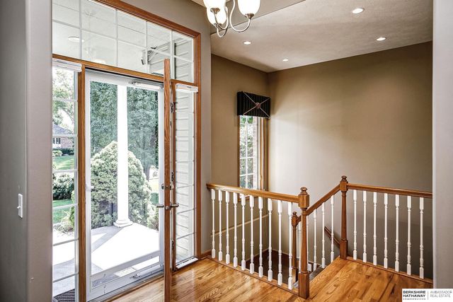 5602 N 163rd Street, Omaha, NE 68116