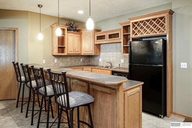 5602 N 163rd Street, Omaha, NE 68116