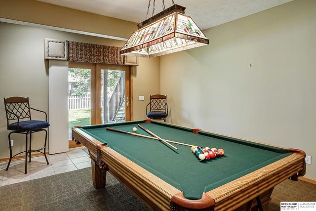 5602 N 163rd Street, Omaha, NE 68116