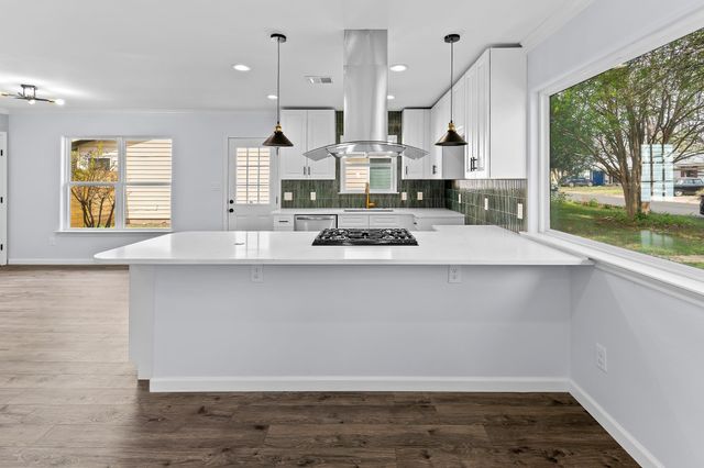 1307 Yorkshire DR, Austin, TX 78723